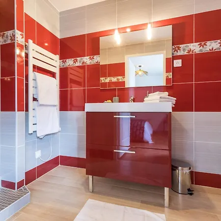 Bed and breakfast Avec Terrasse Privative - Fr-1-306-1340
